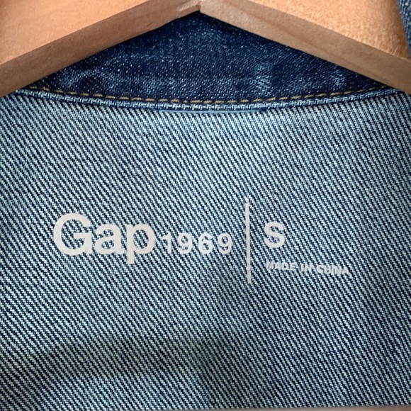 LAST CHANCE GAP Icon 1969 Vintage Denim Jacket S - Picture 7 of 13